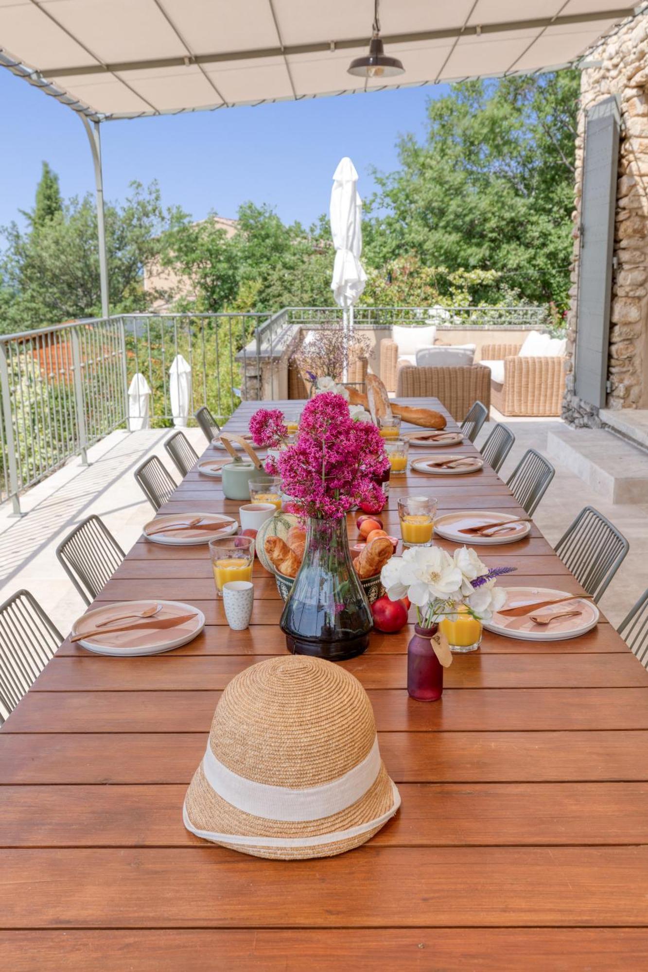 Вілла Bastide De Viens - Vue Luberon, Piscine Chauffee, Boulodrome Екстер'єр фото